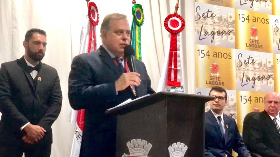 Paulo Abi-Ackel recebe título de Cidadão Honorário de Sete Lagoas